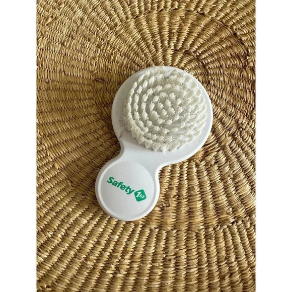 Safety First 1st Infant Baby Brush - Picture 1 of 5